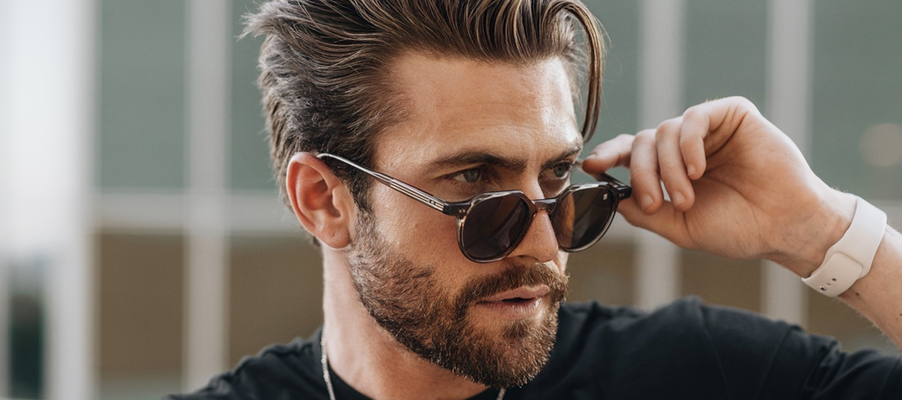 Top Trends: Most Popular Styles of Sunglasses for Men