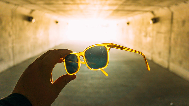 How to Remove Scratches from Sunglasses in Saudi Arabia: Easy Tips