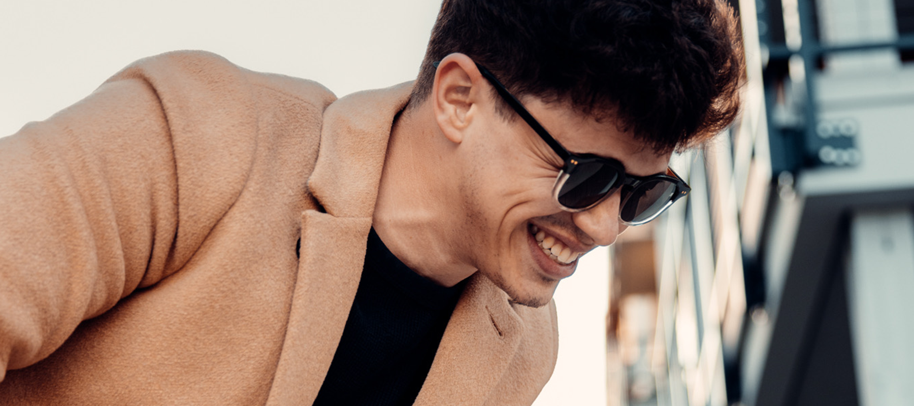 16 Best Sunglasses for Men: Styles & Trends of 2024